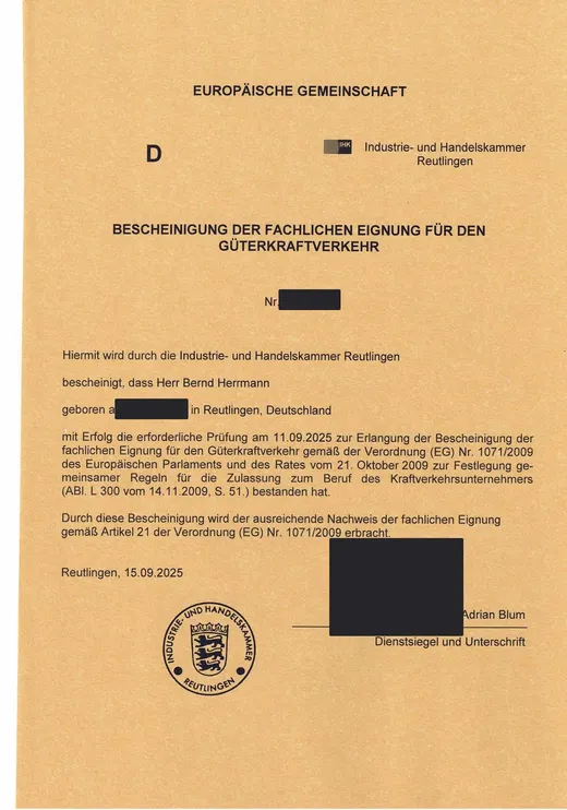 Bescheinigung der fachlichen Eignung für den Güterkraftverkehr, ausgestellt auf Bernd Herrmann, personenbezogene Angaben geschwärzt